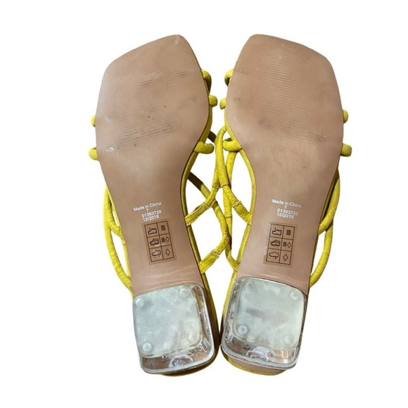 ASOS Hawaii Strappy Transparent Block Heeled
Sandals Yellow - Picture 5 of 8